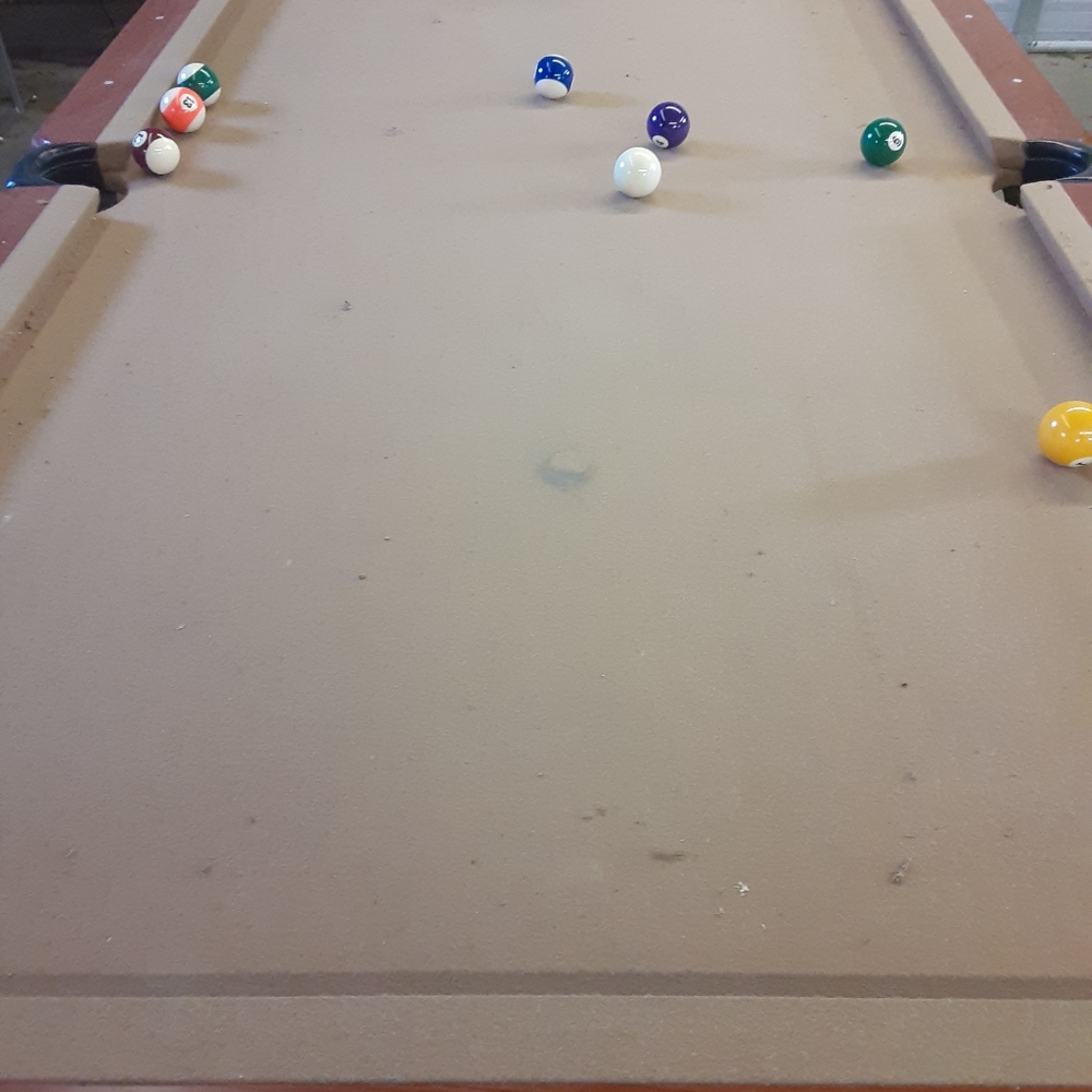 Pool table